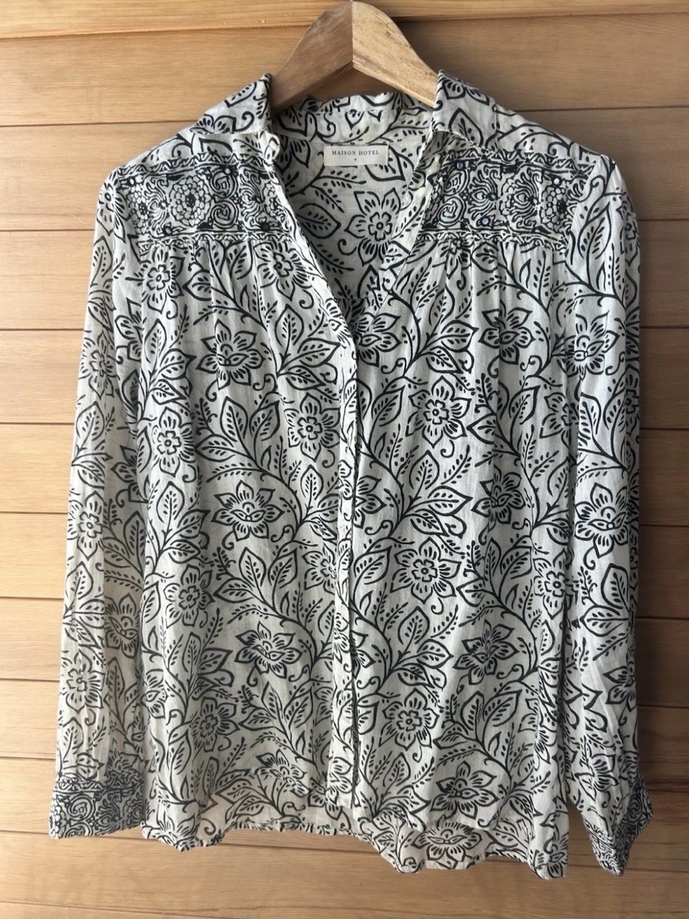 Maison Hotel Dylan blouse White Lies medium